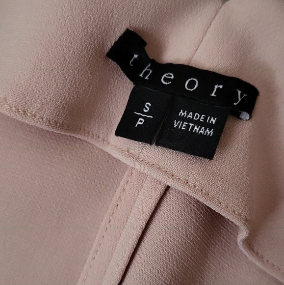 NWOT Theory Parieom Admiral Crepe Sleeveless Top - Picture 9 of 12